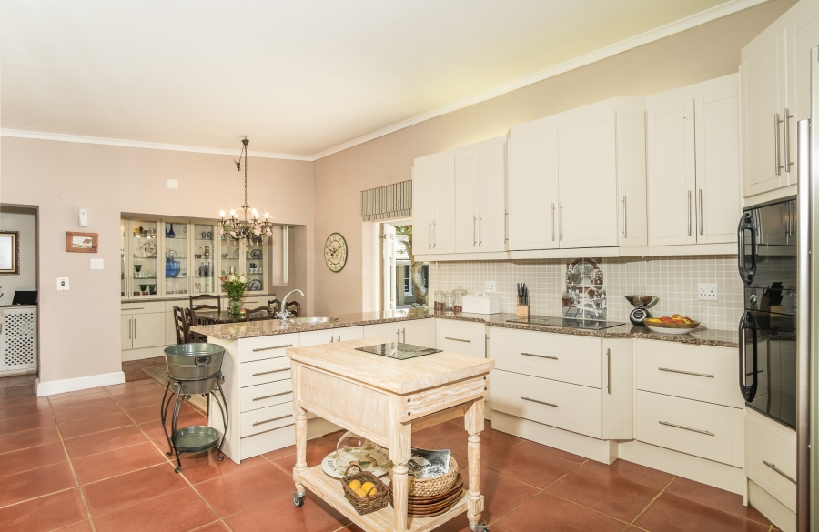 4 Bedroom Property for Sale in Claremont Western Cape